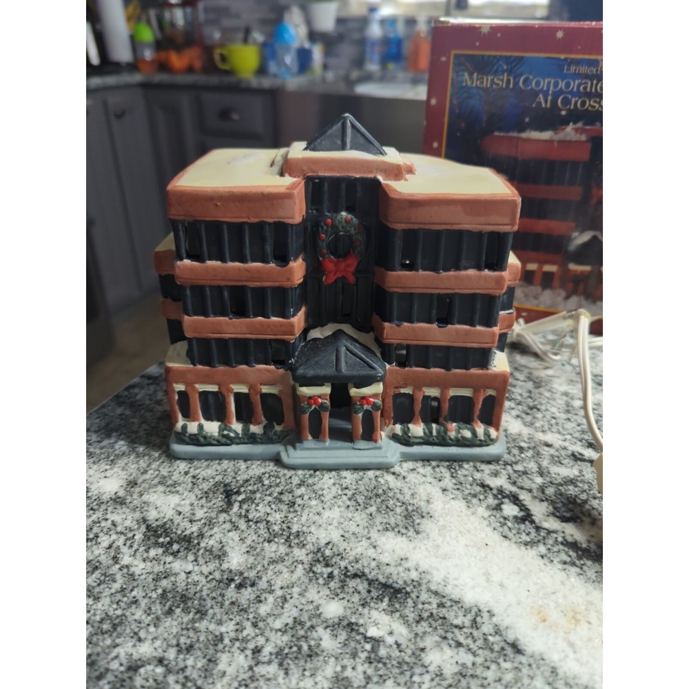 Christmas Village - Marsh Corporate Headquarters At Crosspoint - Vintage - Light
